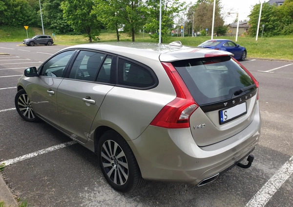 Volvo V60 cena 42999 przebieg: 199000, rok produkcji 2014 z Sosnowiec małe 781